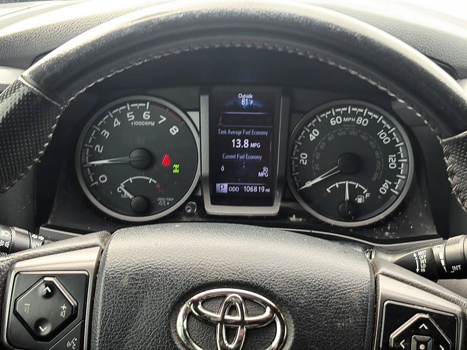 Used 2019 Toyota Tacoma TRD Sport AWD/4WD image 31