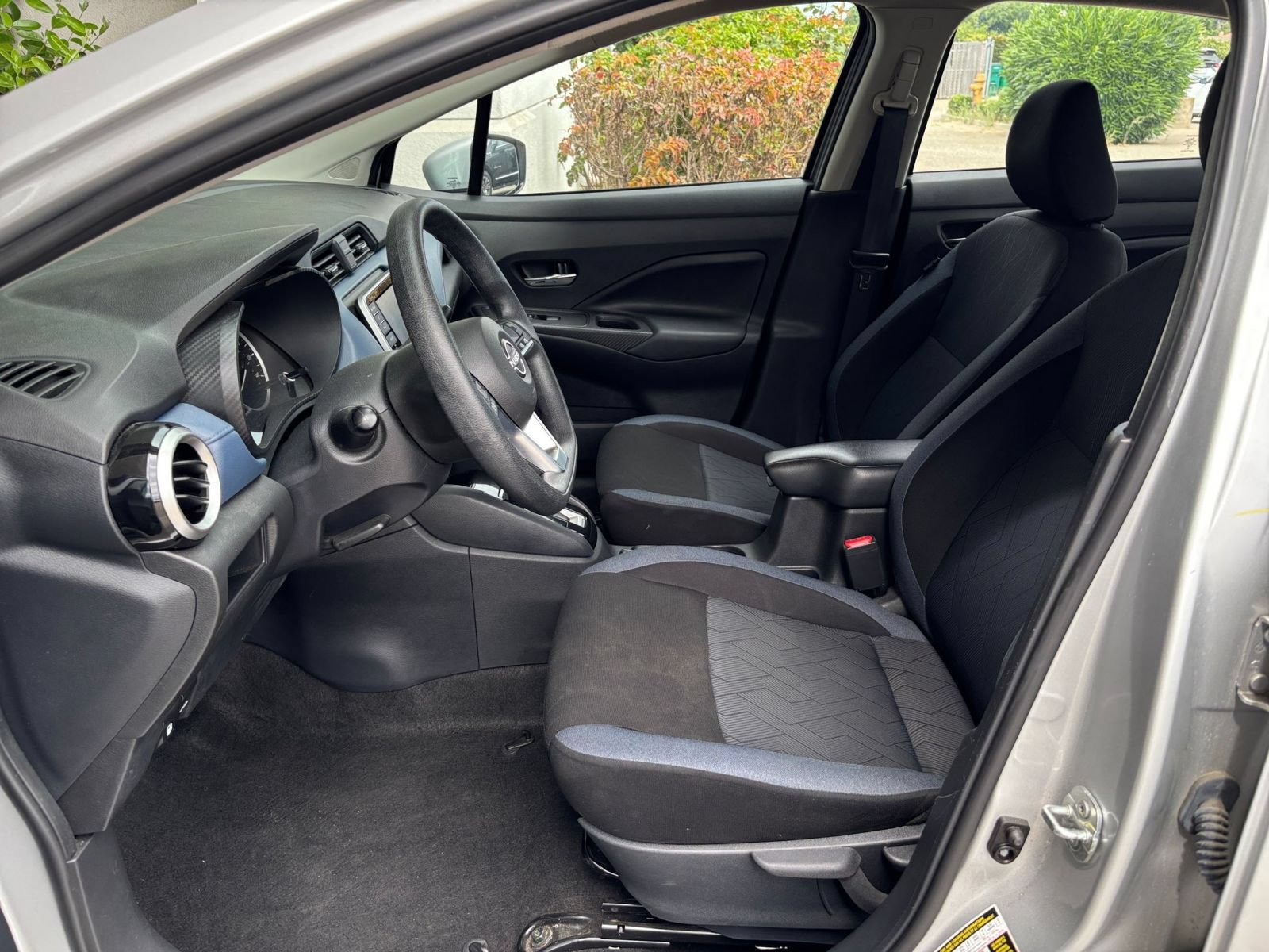 Used 2025 Nissan Versa SV w/ Trunk Package FWD image 25