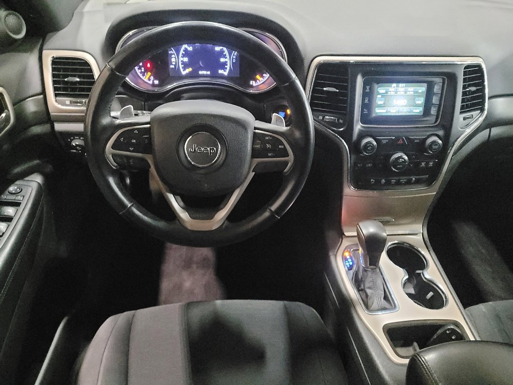 Used 2017 Jeep Grand Cherokee Laredo w/ Quick Order Package 23E image 22