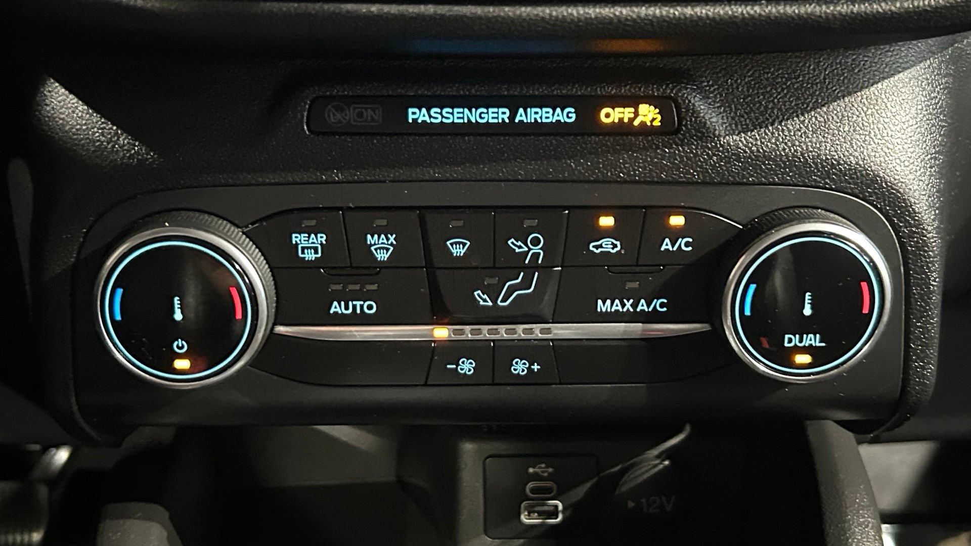 Used 2025 Ford Escape ST-Line AWD/4WD image 67
