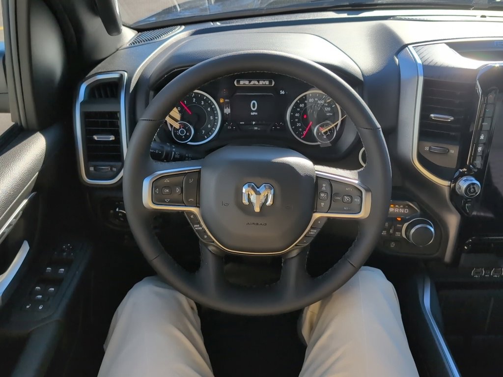 New 2026 RAM 1500 4x4 Crew Cab image 25
