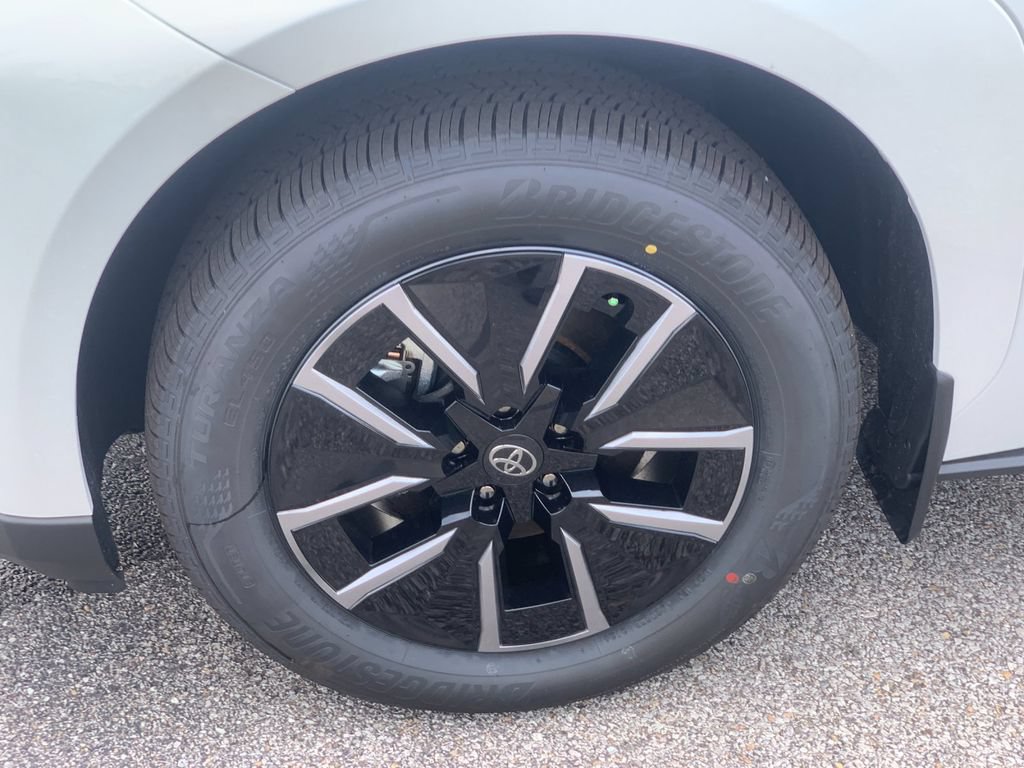 New 2026 Toyota bZ FWD image 31