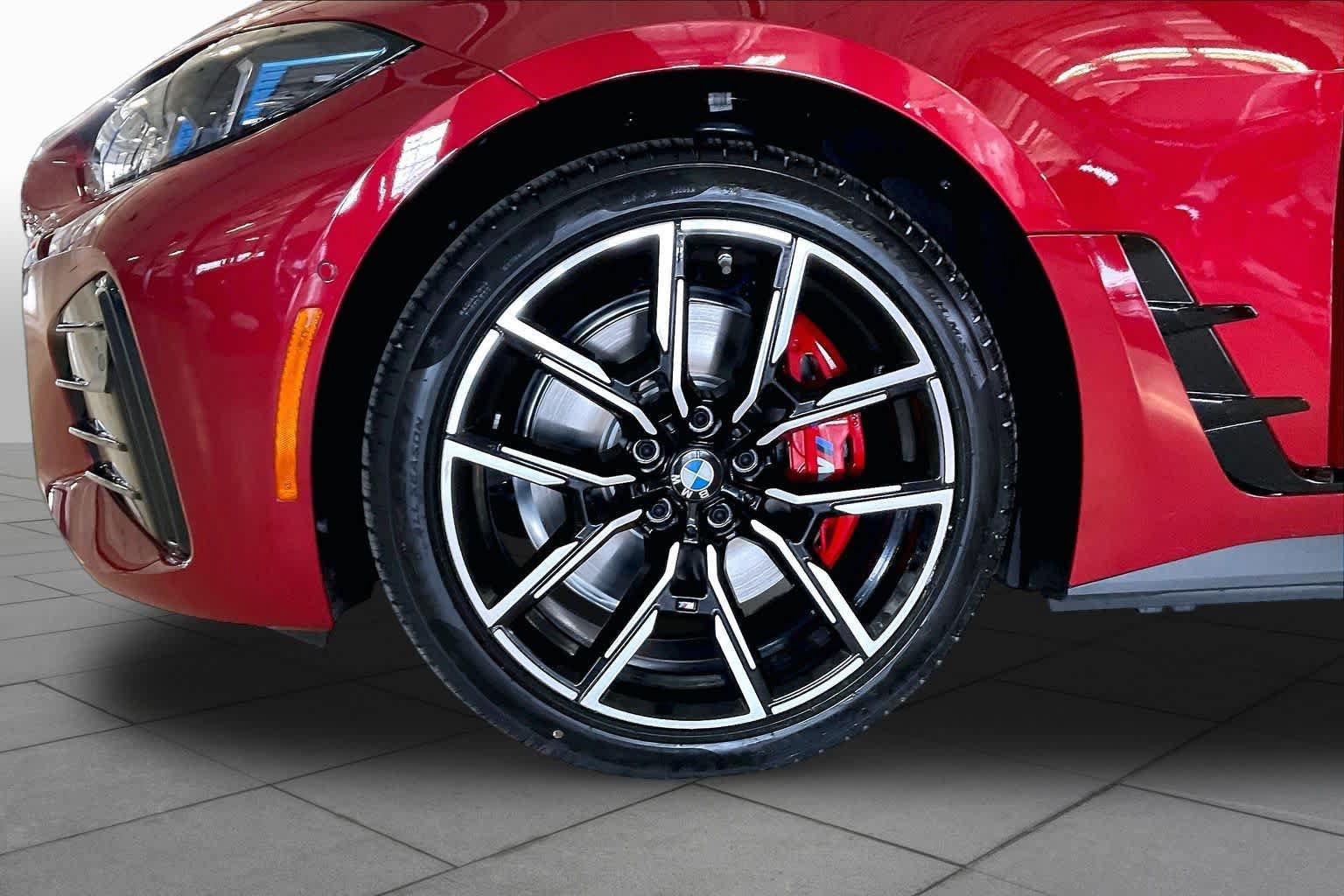 New 2026 BMW i4 eDrive40 w/ M Sport Package RWD image 11