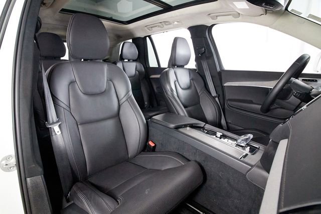 Used 2025 Volvo XC90 T8 Ultra w/ Lounge Package AWD/4WD image 20