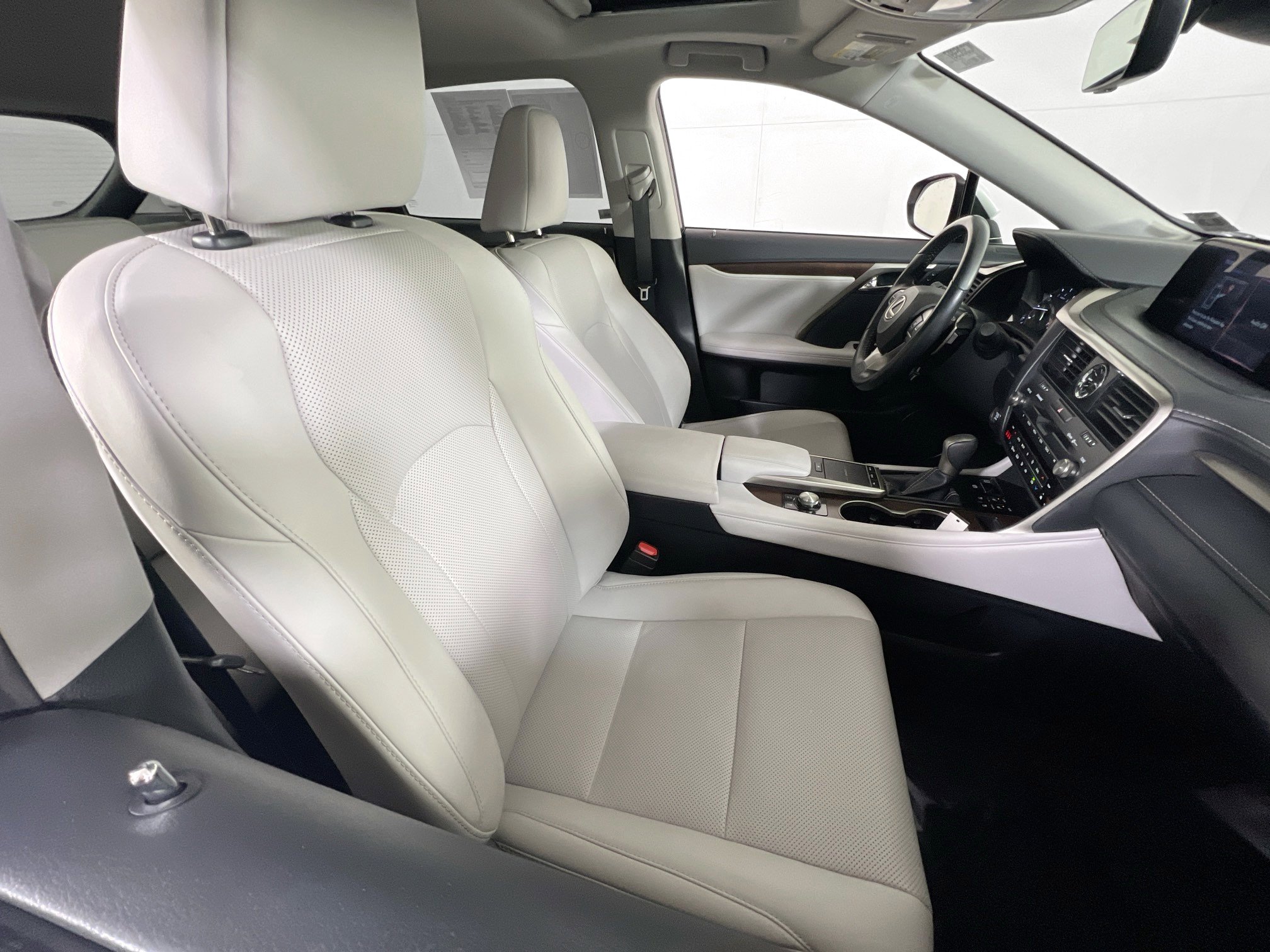 Used 2021 Lexus RX 350 AWD w/ Premium Package image 27