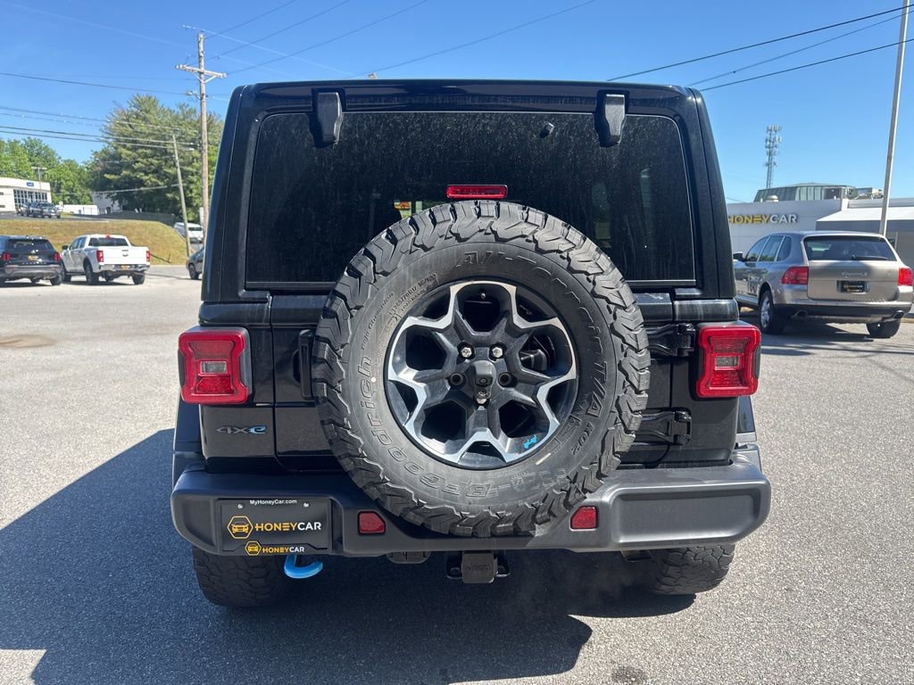 Used 2023 Jeep Wrangler Unlimited Rubicon 4xe w/ Cold Weather Group AWD/4WD image 5