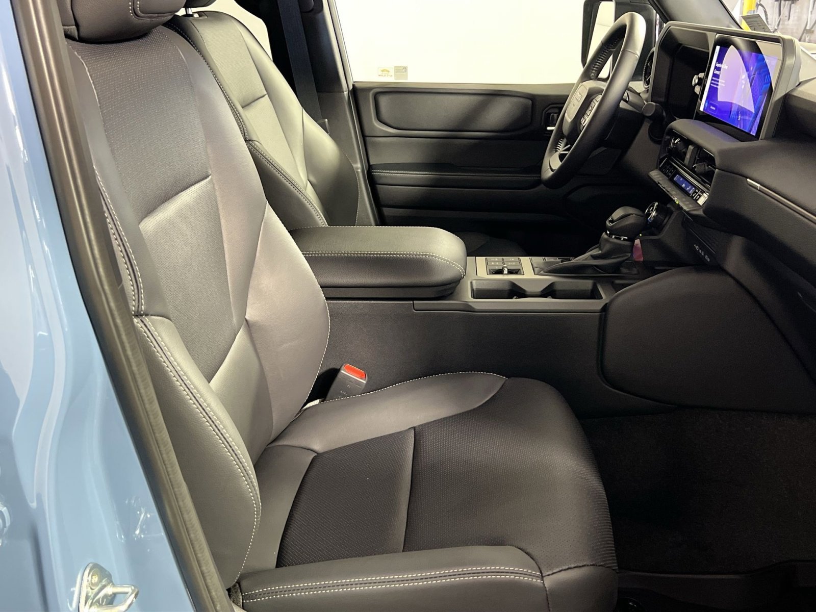 Used 2026 Toyota Land Cruiser image 28