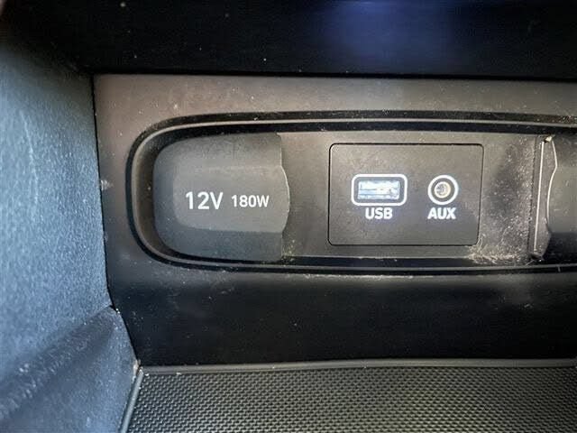 Used 2019 Hyundai Santa Fe SE AWD/4WD image 20