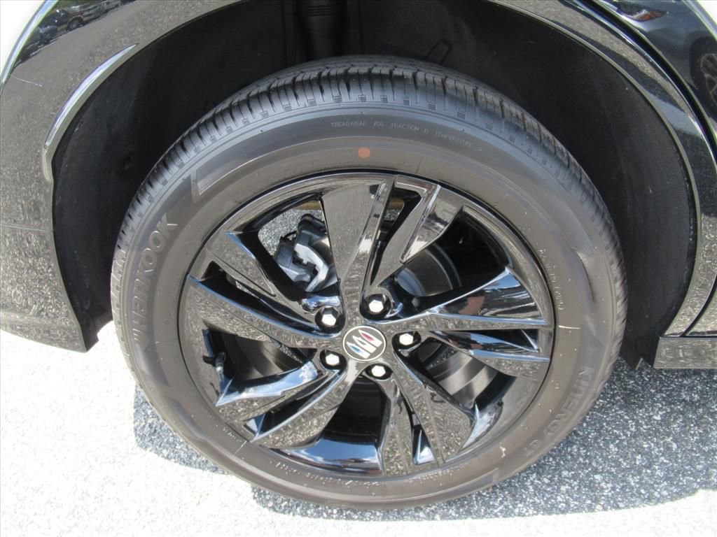 Used 2026 Buick Encore GX Sport Touring w/ Advanced Technology Package image 8