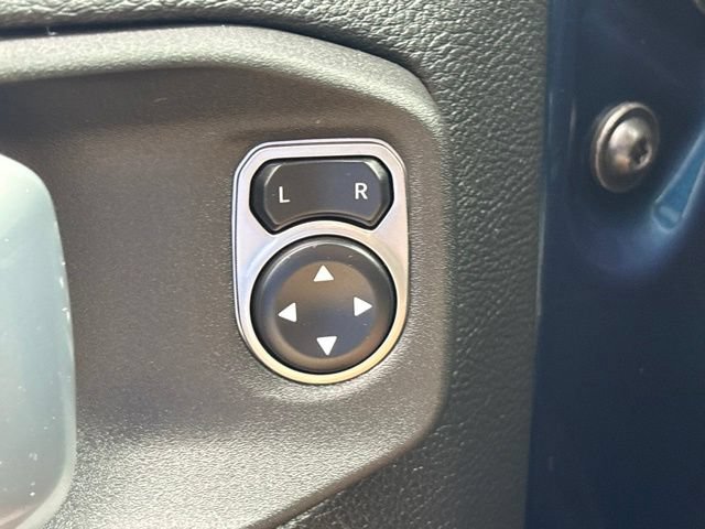 Used 2025 Jeep Gladiator Mojave AWD/4WD image 20