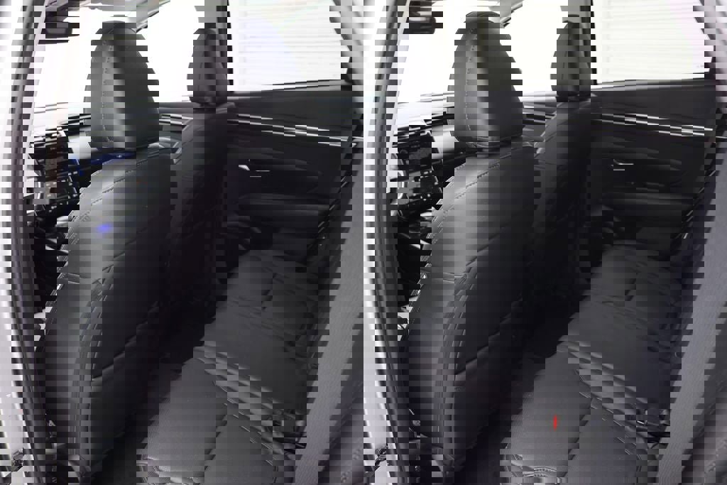 Used 2024 Hyundai Tucson SEL w/ Convenience Package image 11