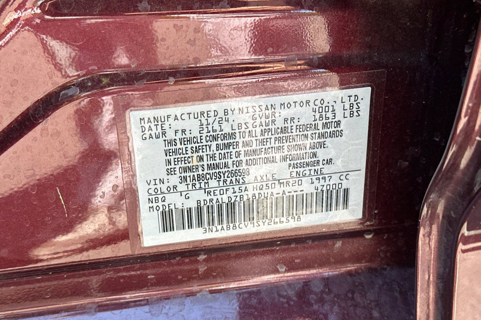 Certified 2025 Nissan Sentra SV FWD image 28