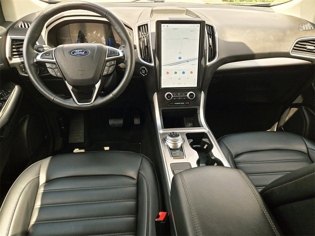 Used 2024 Ford Edge SEL image 12