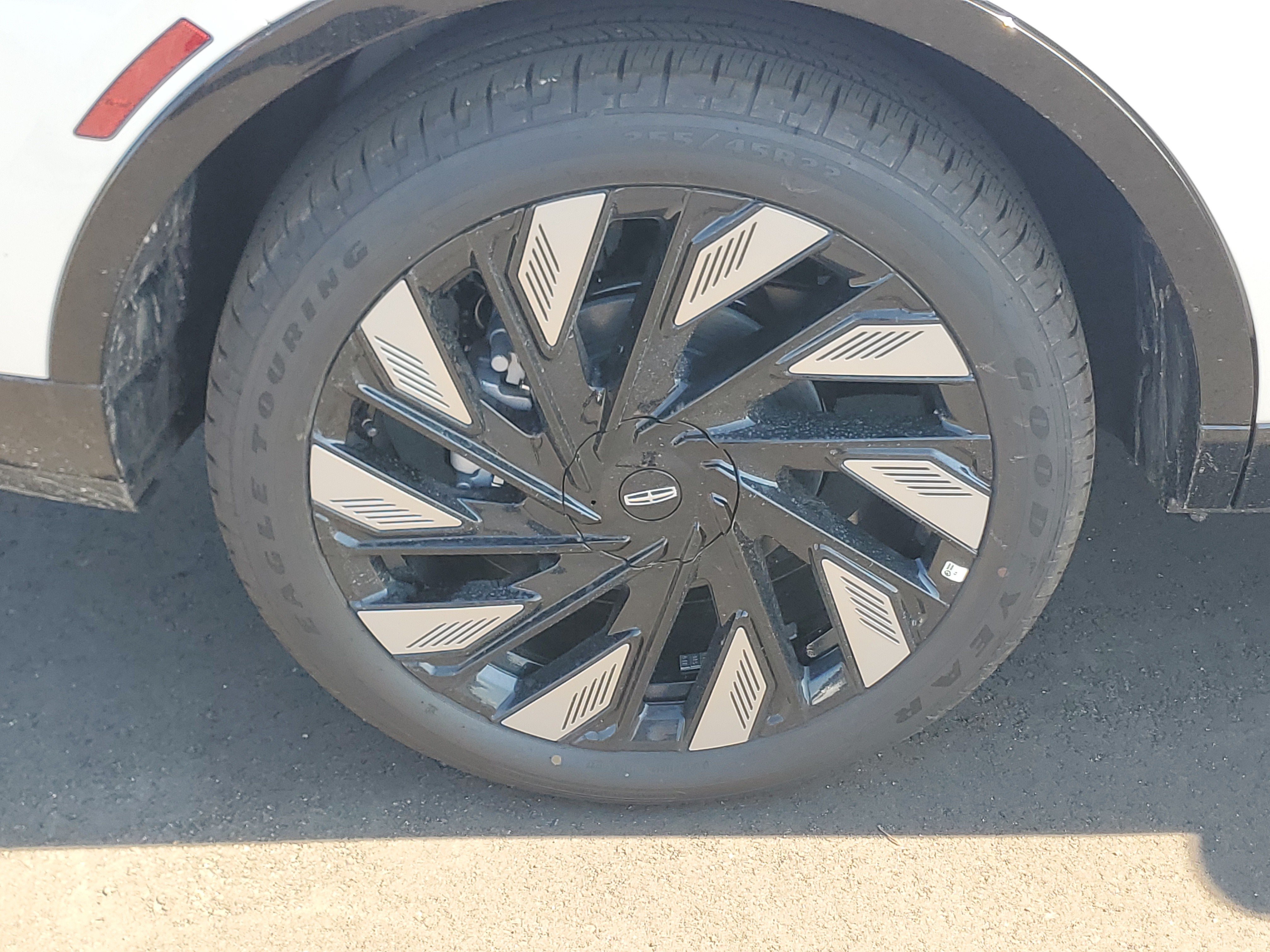 New 2026 Lincoln Nautilus Reserve w/ Jet Appearance Package AWD/4WD image 5