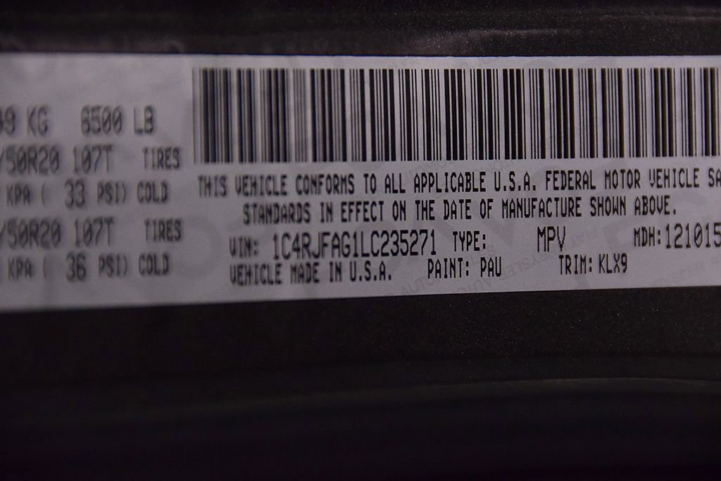 Used 2020 Jeep Grand Cherokee Altitude AWD/4WD image 16