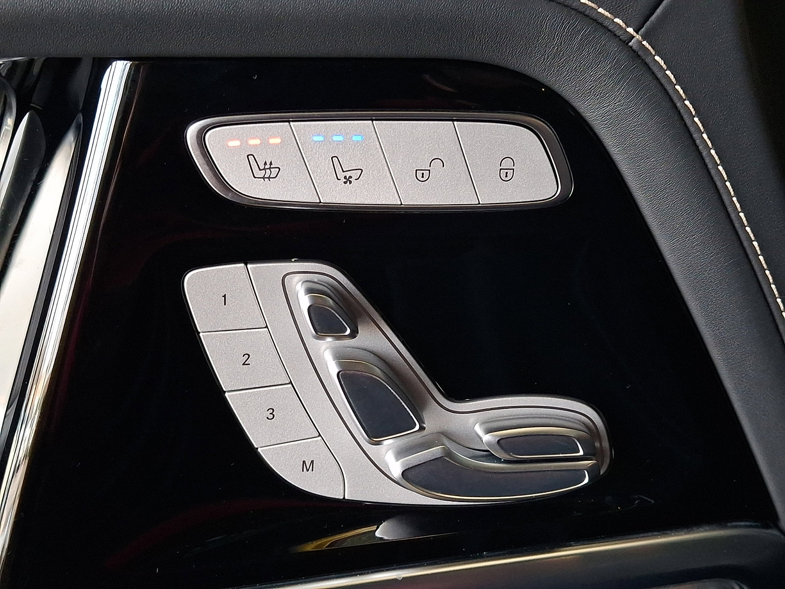 Certified 2024 Mercedes-Benz G 63 AMG 4MATIC image 25