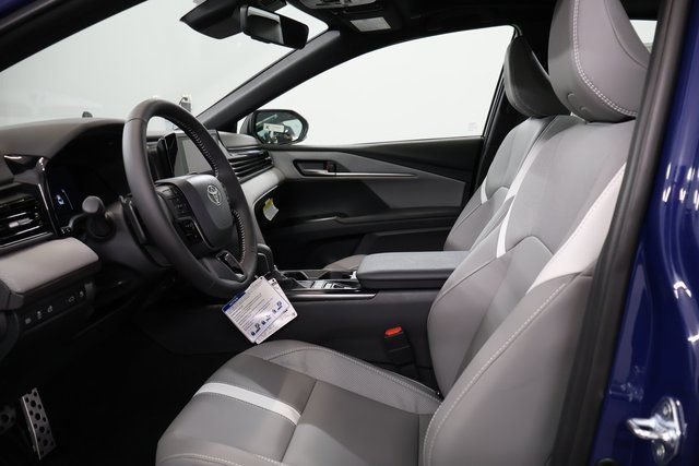 New 2026 Toyota Camry SE AWD/4WD image 12