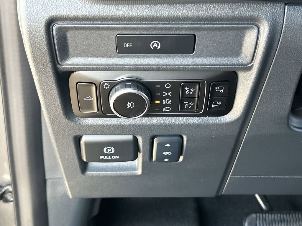 Used 2025 Ford F150 Platinum w/ Equipment Group 702A High image 18