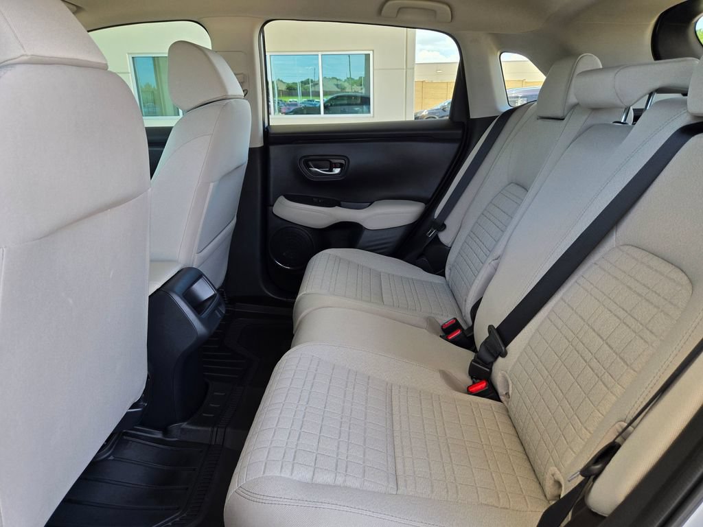 Used 2027 Honda HR-V LX image 14
