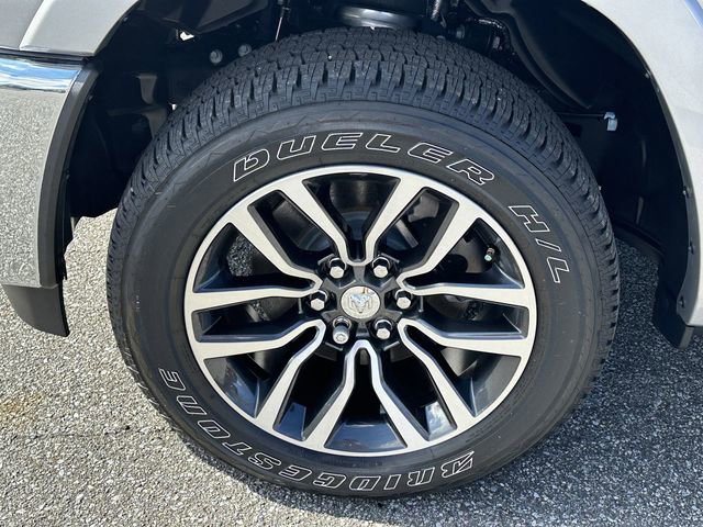 New 2025 RAM 1500 Limited AWD/4WD image 11