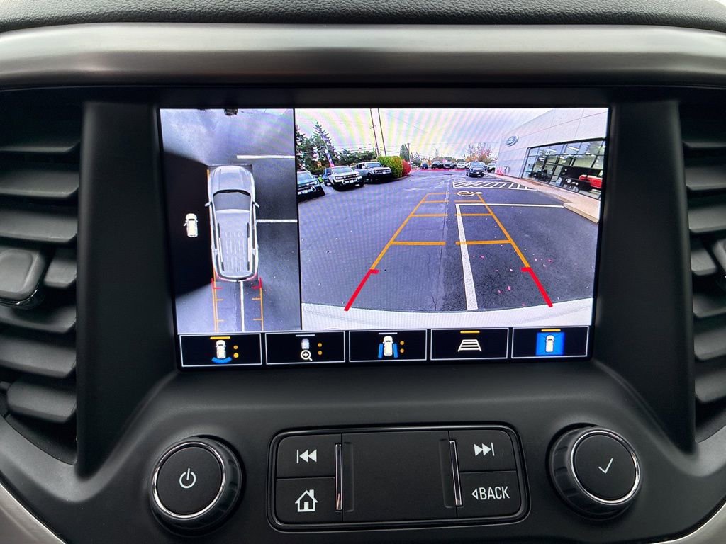 Used 2023 GMC Acadia AT4 image 14
