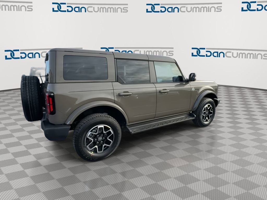 New 2025 Ford Bronco Outer Banks image 8