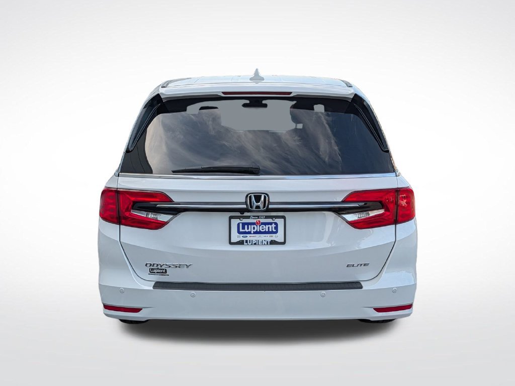Used 2023 Honda Odyssey Elite image 4
