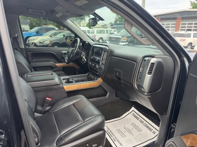 Used 2015 Chevrolet Silverado 1500 LTZ AWD/4WD image 23