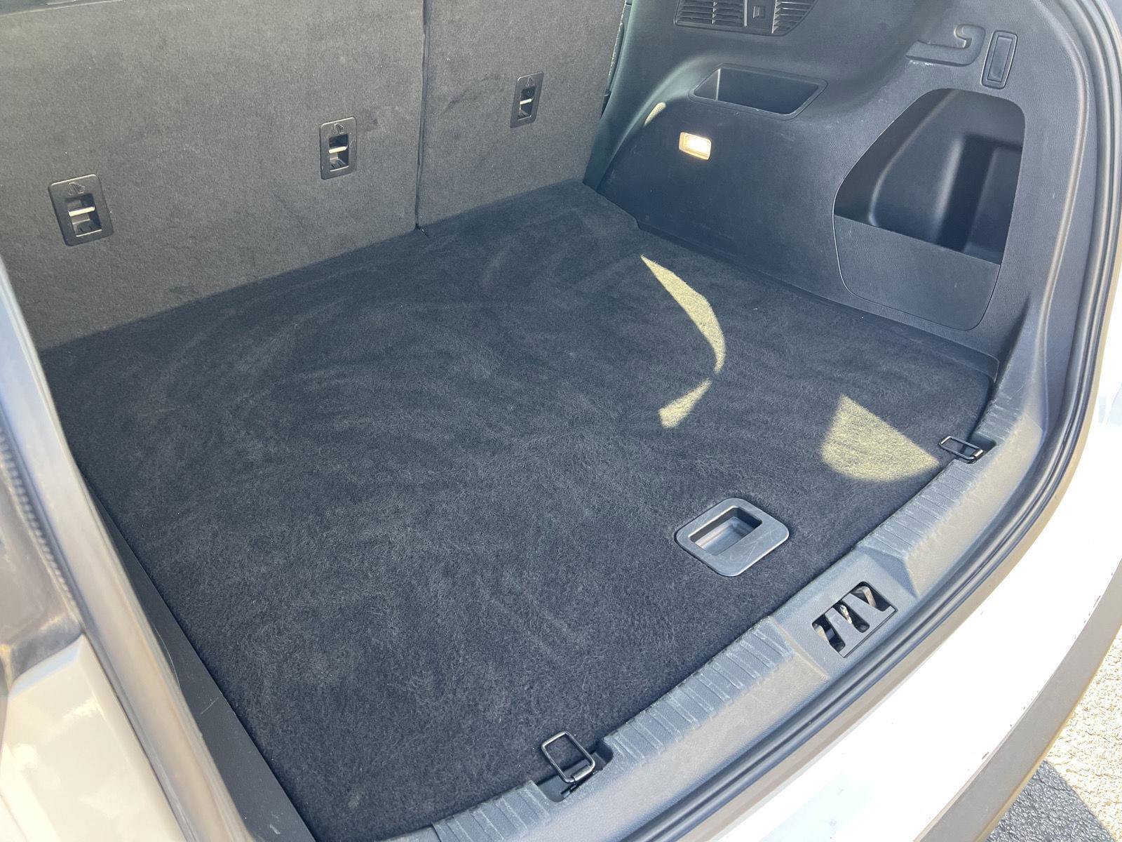 Used 2023 Ford Edge SEL image 37