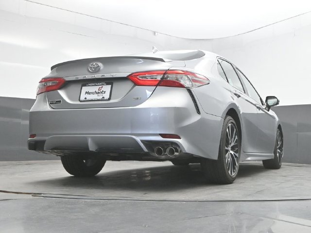 Used 2019 Toyota Camry SE FWD image 41