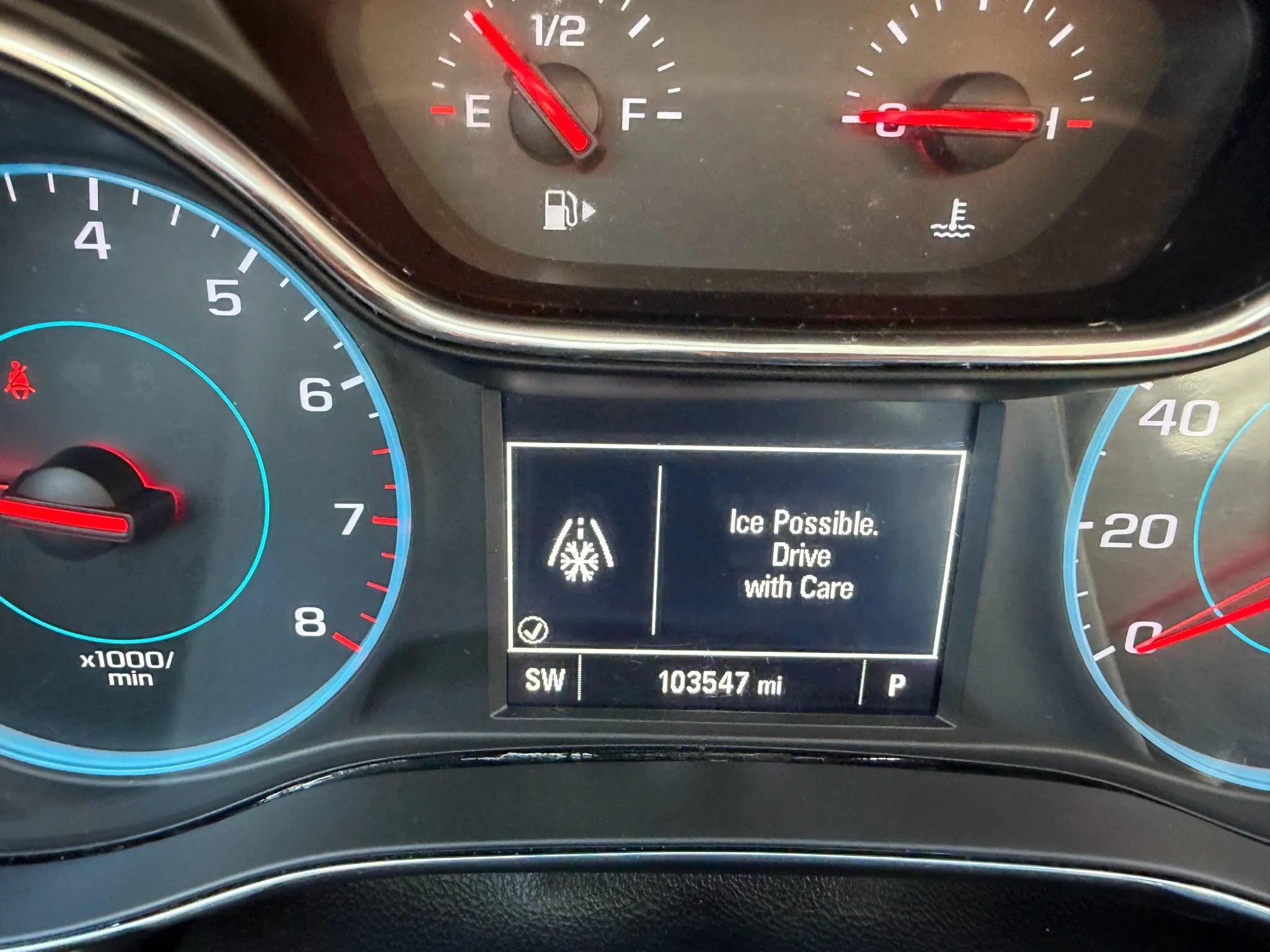 Used 2017 Chevrolet Cruze LT w/ Convenience Package image 11