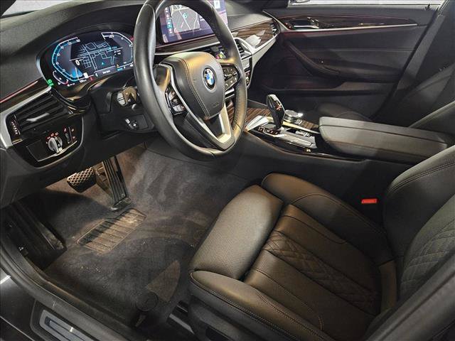 Certified 2023 BMW 530i w/ Convenience Package RWD image 10