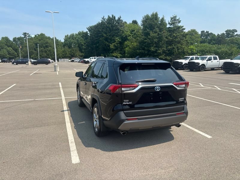 Used 2020 Toyota RAV4 Limited w/ Limited Grade Weather Package AWD/4WD image 5