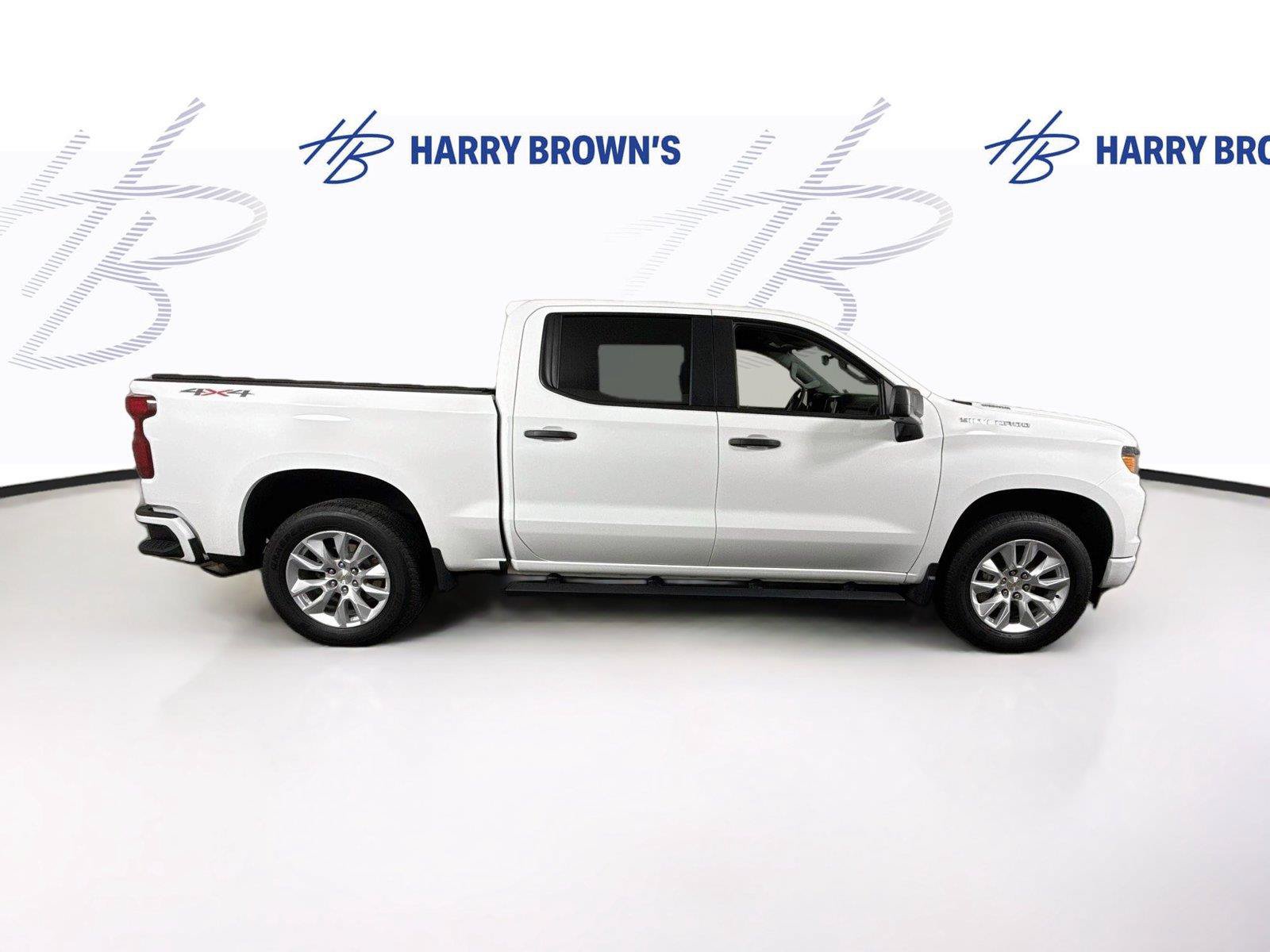 Used 2025 Chevrolet Silverado 1500 Custom AWD/4WD image 30