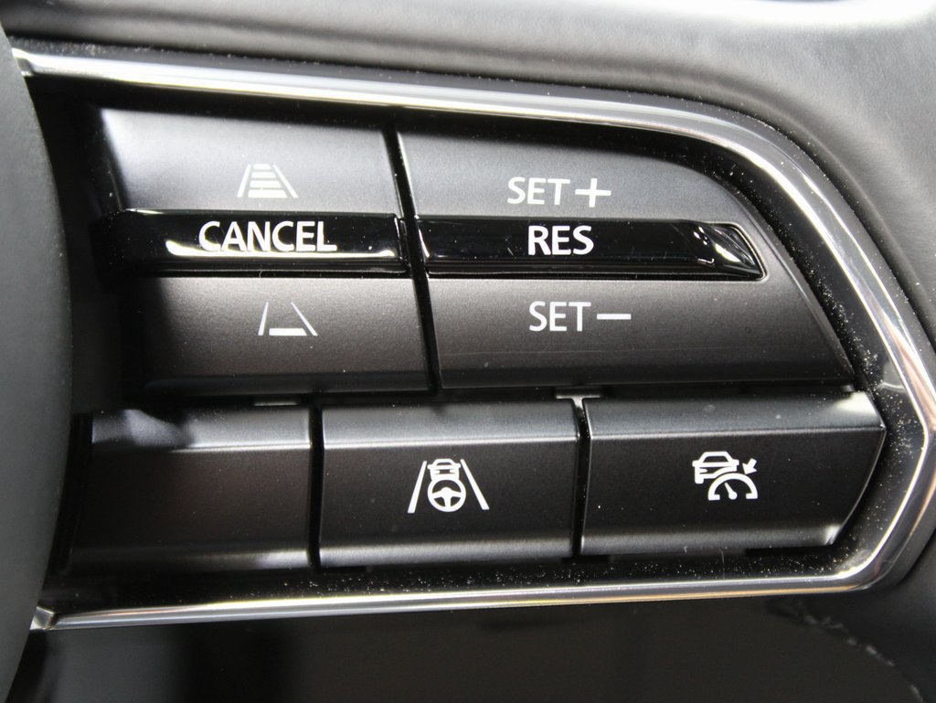 Used 2025 MAZDA CX-70 Plug-In Hybrid w/ Premium Pkg AWD/4WD image 48