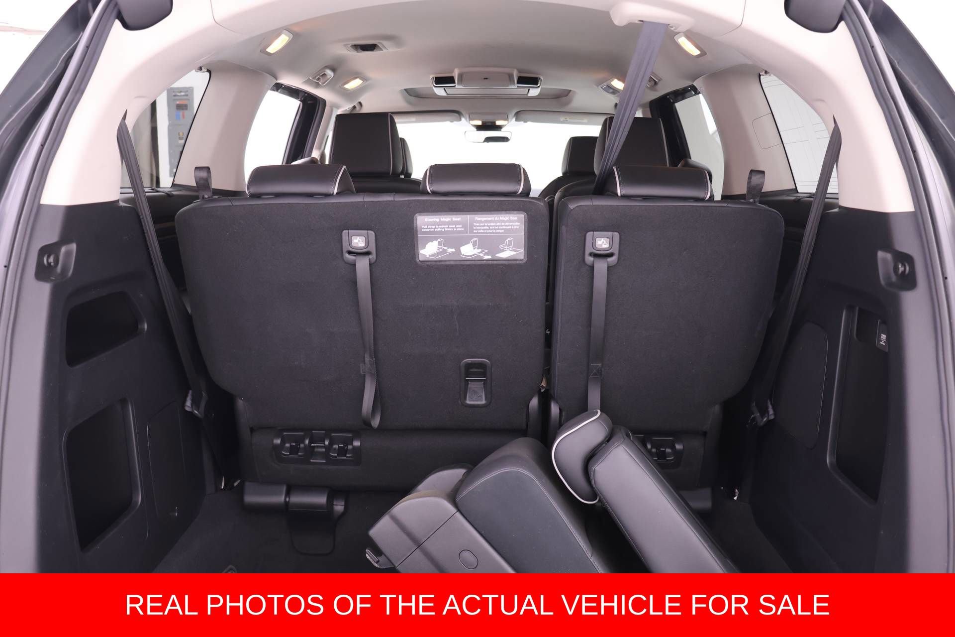 Used 2025 Honda Odyssey Touring image 15