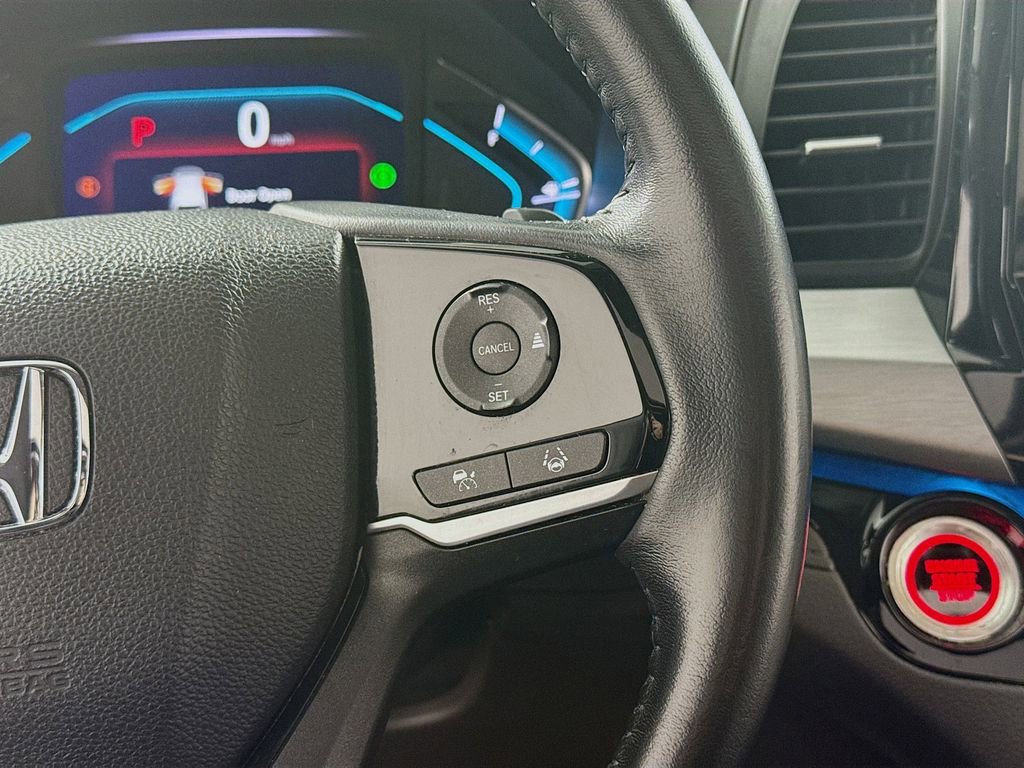 Certified 2021 Honda Odyssey Touring image 24