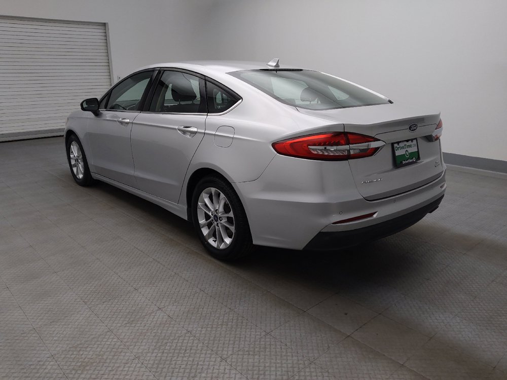 Used 2019 Ford Fusion SE FWD image 5
