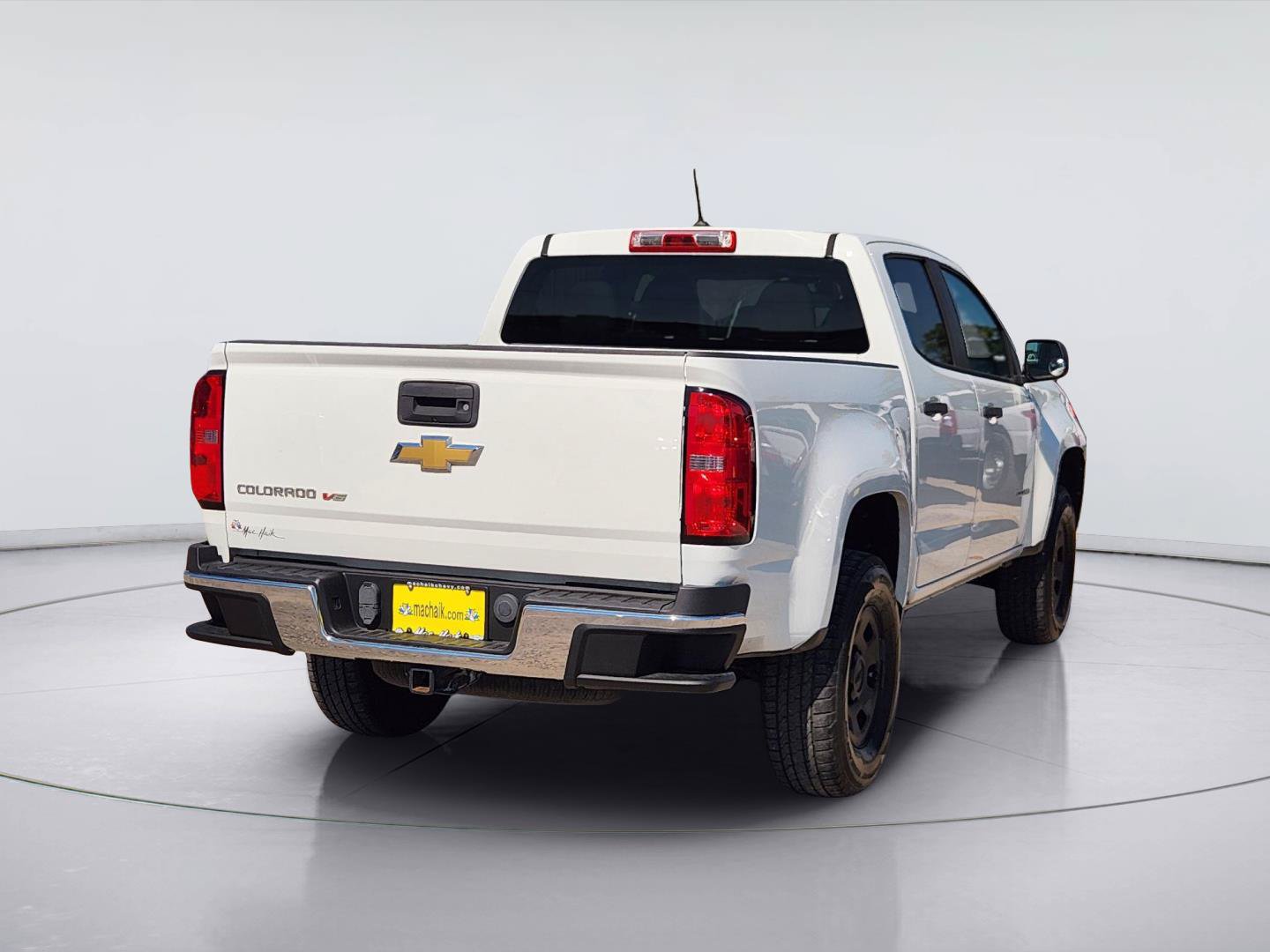 Used 2019 Chevrolet Colorado W/T w/ WT Convenience Package RWD image 7