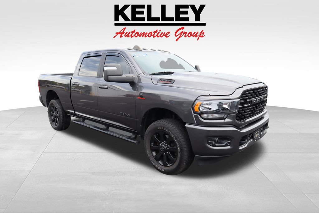 Used 2023 RAM 3500 Big Horn w/ Night Edition AWD/4WD image 1