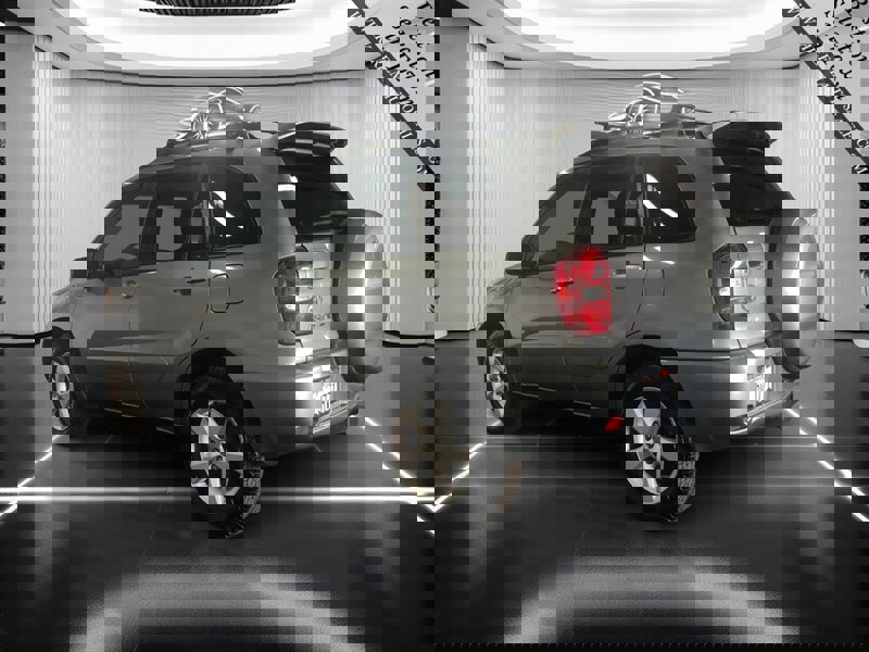 Used 2005 Toyota RAV4 2WD image 7