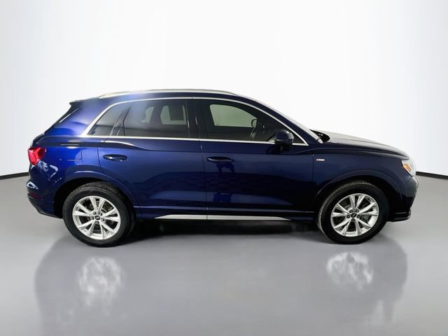 Used 2023 Audi Q3 2.0T Premium Plus w/ Premium Plus Package AWD/4WD image 9
