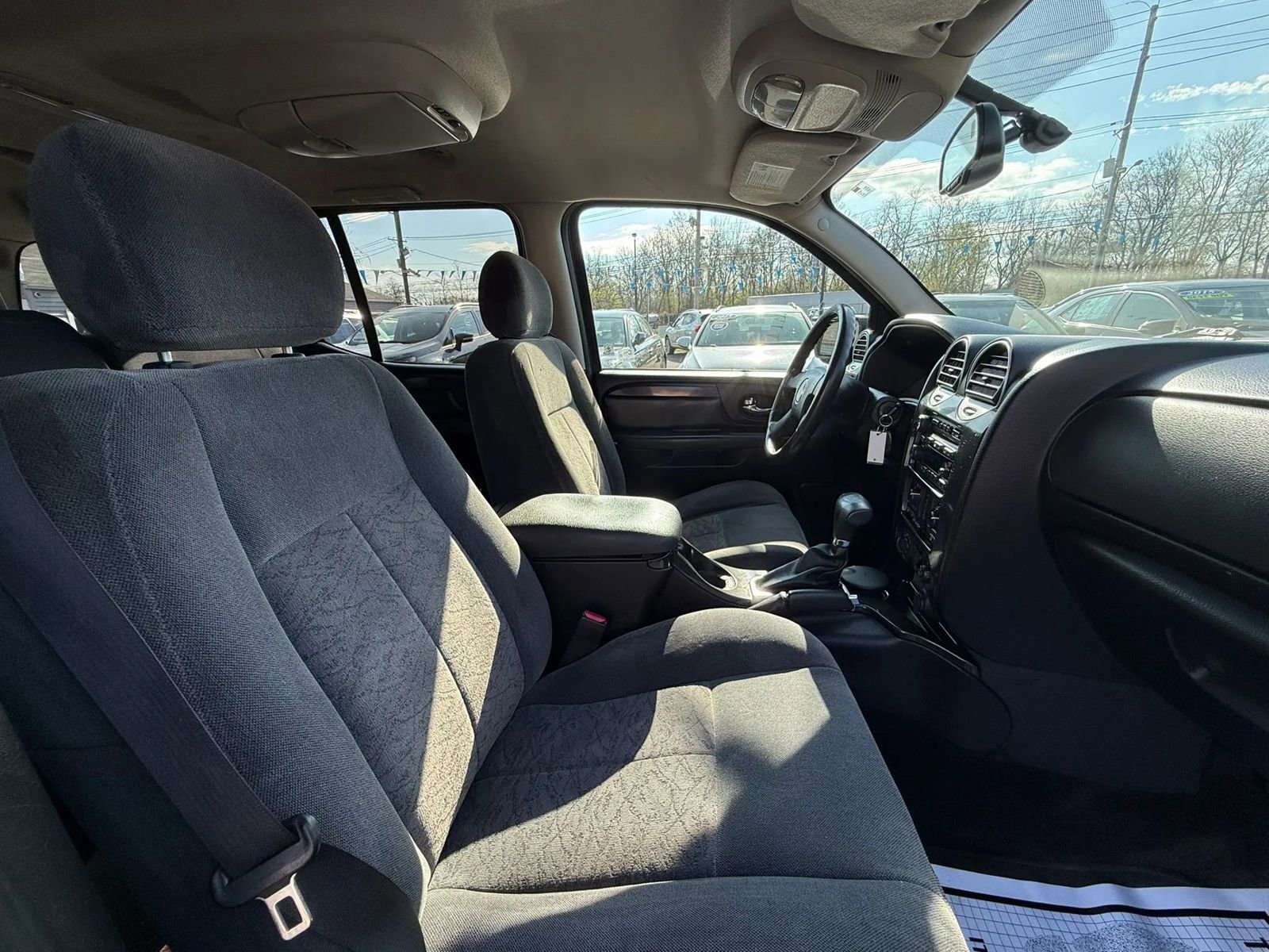 Used 2006 GMC Envoy XL SLE image 47