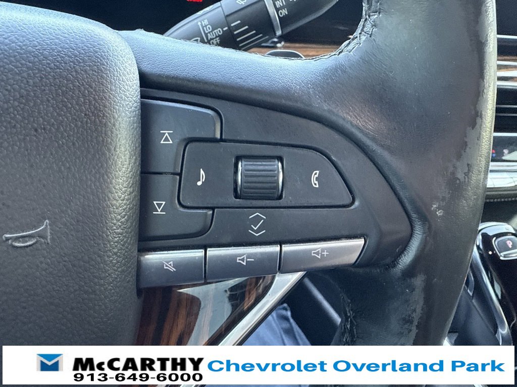 Used 2021 Cadillac Escalade ESV Premium Luxury w/ LPO, Illumination Package image 26