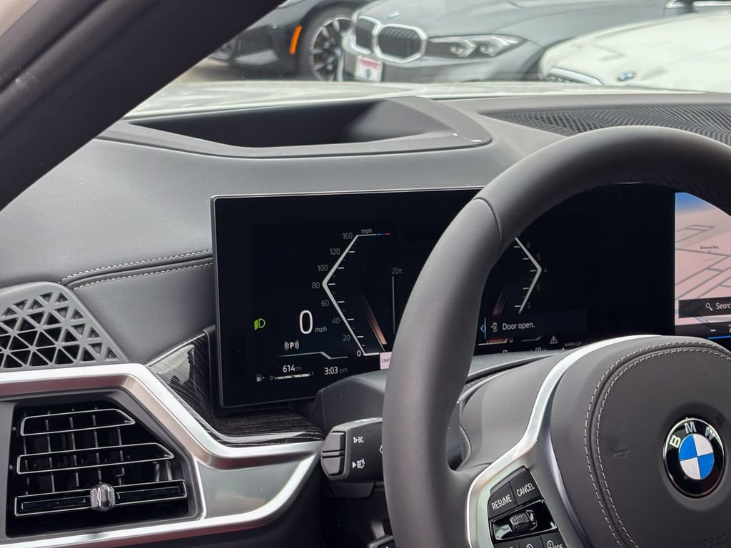 New 2026 BMW X6 xDrive40i image 13
