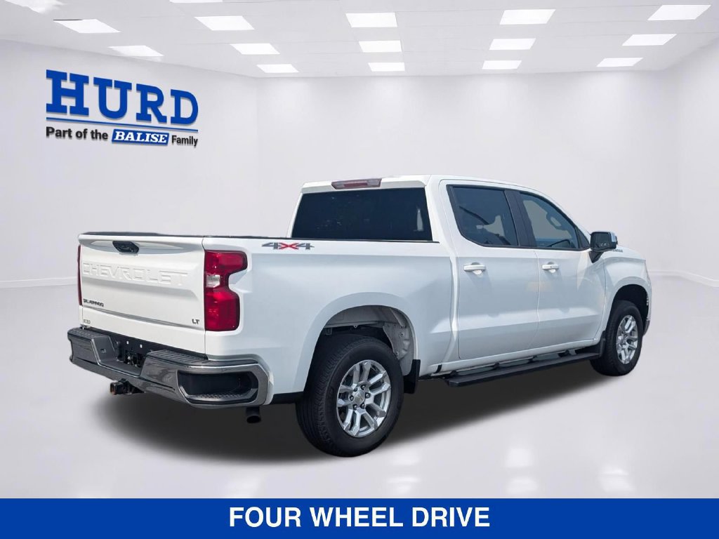 Used 2023 Chevrolet Silverado 1500 LT AWD/4WD image 3