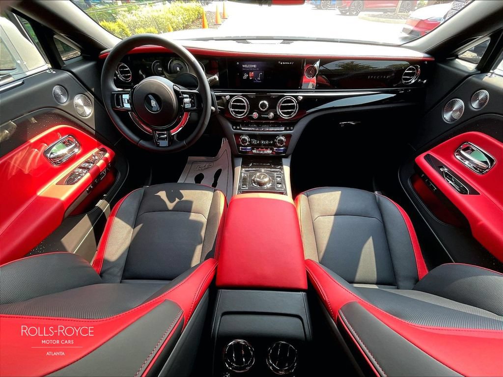 Used 2025 Rolls-Royce Spectre w/ Spectre Launch Package AWD/4WD image 13