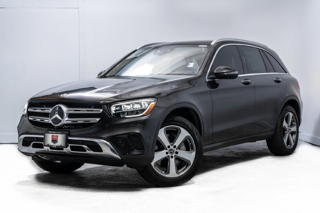 Used 2021 Mercedes-Benz GLC 300 4MATIC w/ Multimedia Package image 1
