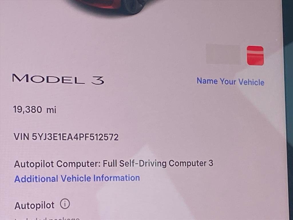 Used 2023 Tesla Model 3 Standard Range image 15