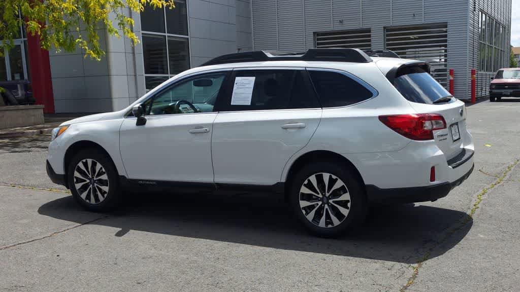 Used 2015 Subaru Outback 2.5i Limited AWD/4WD image 6